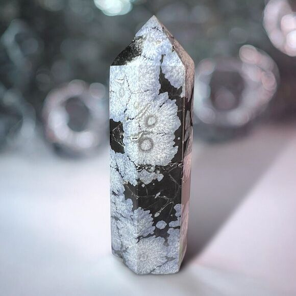 Snowflake Obsidian Crystal‎ Tower (#14) - Picture 1 of 10